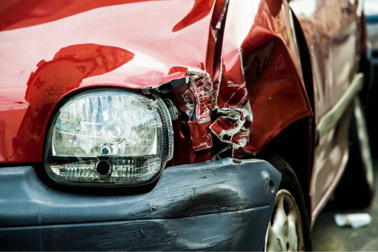 Que faire en cas d’accident avec une assurance frontière en France ?