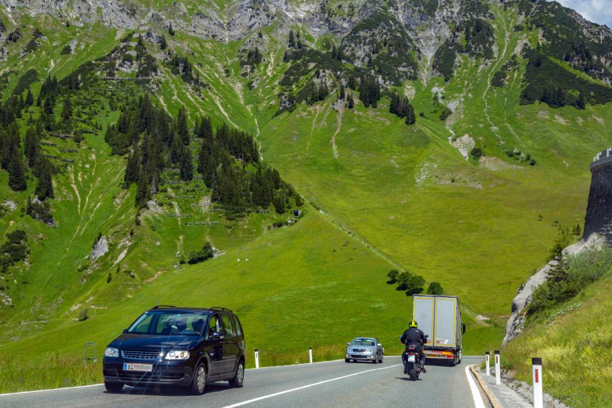 Guide assurance auto frontalier