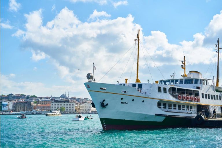 Ferry Marseille
